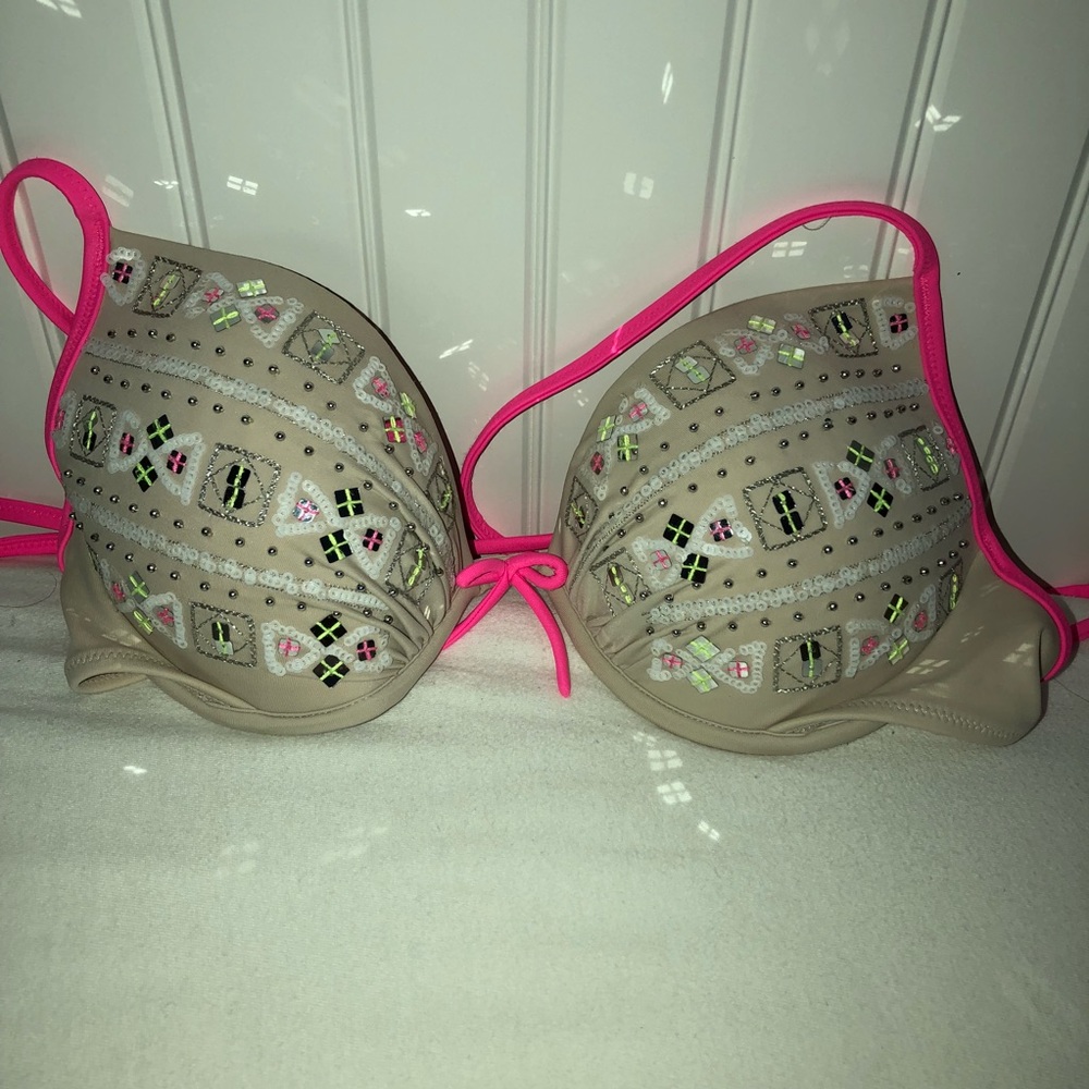 Victoria’s Secret Bikini Top
